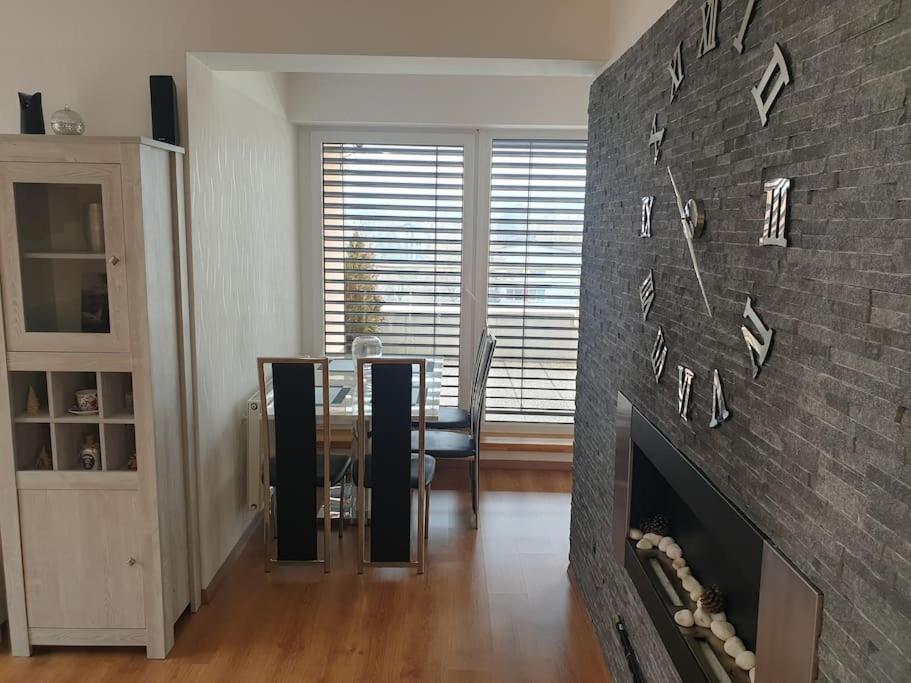 Mezonetovy Apartman V Centre Novej Dubnice Ilava Dış mekan fotoğraf