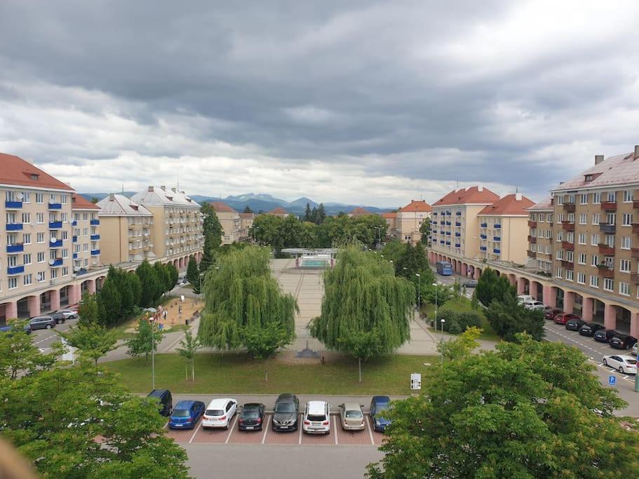 Mezonetovy Apartman V Centre Novej Dubnice Ilava Dış mekan fotoğraf