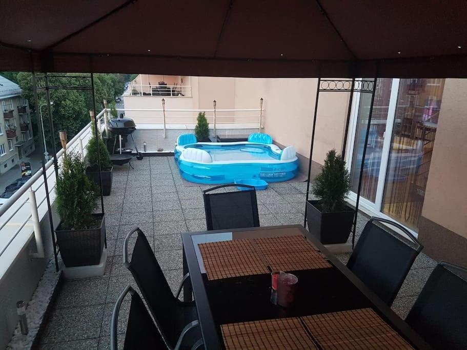 Mezonetovy Apartman V Centre Novej Dubnice Ilava Dış mekan fotoğraf